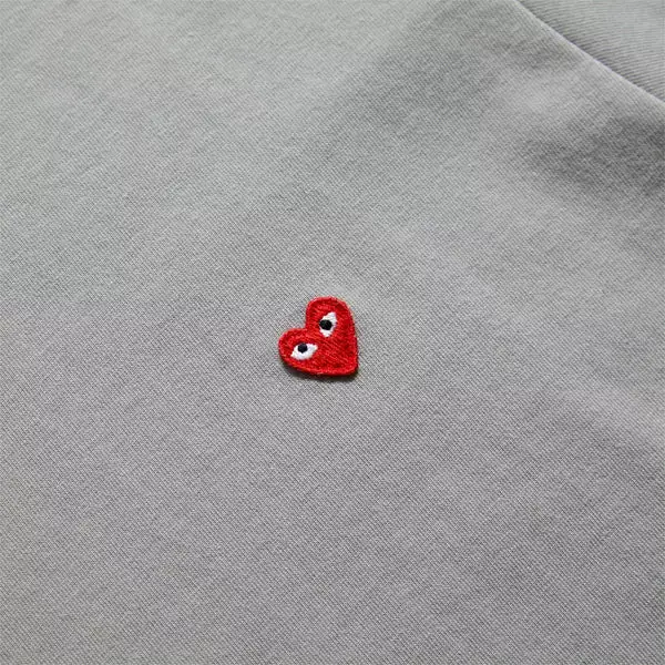 Comme Des Garçons Play SMALL RED HEART T-SHIRT GREY 5 Comme Des Garçons Play SMALL RED HEART T-SHIRT GREY - Image 3