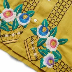 BODE EMBROIDERED GARDEN SHIRT OCRE -Bottoms Sales Store bodeEMBROIDEREDGARDENBEDSSOCREMLMRSH000098 3 grande