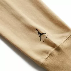 Air Jordan FLIGHT REMIX L/S TEE SESAME/BLACK [252] -Bottoms Sales Store jordanFLIGHTREMIXLSTEESESAMEBLACKSDQ7364 252 4 grande